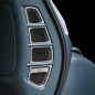 Preview: Rizoma Lufteinlassgitter des Handschuhfachs für Vespa GTS 300 Super hpe