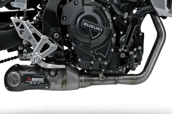 Suzuki GSX-8T Akrapovič Auspuffanlage