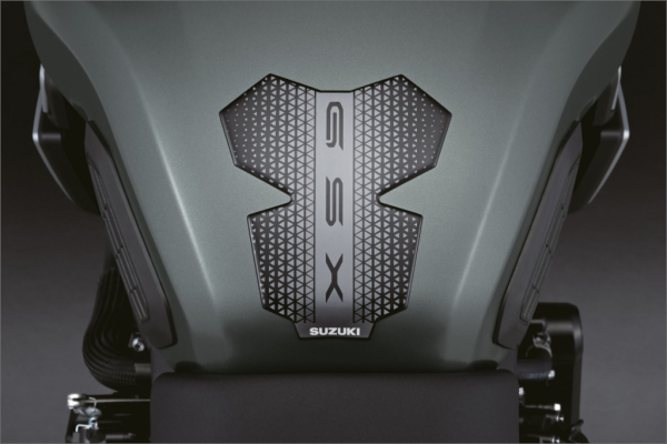 Suzuki GSX-8T Tankpad