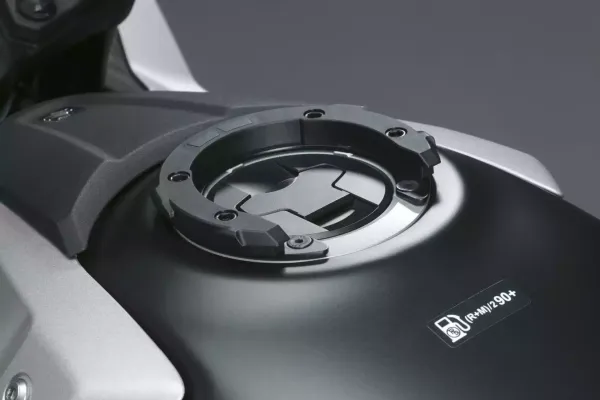 Ringbefestigung für Tankrucksack